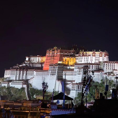Shambhala Palace Hotel Lhasa Extérieur photo