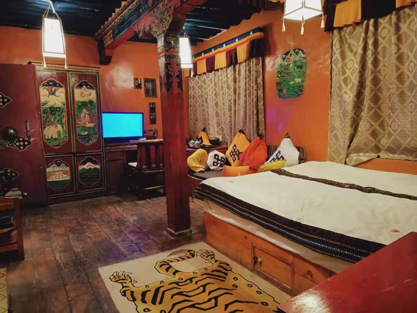 Shambhala Palace Hotel Lhasa Extérieur photo