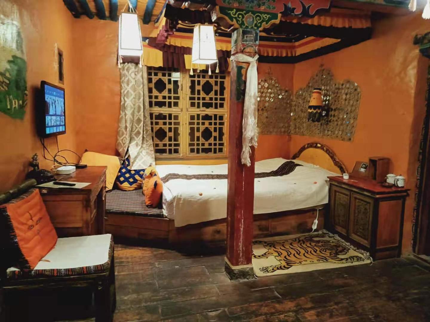 Shambhala Palace Hotel Lhasa Extérieur photo