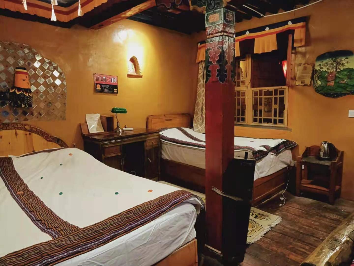 Shambhala Palace Hotel Lhasa Extérieur photo