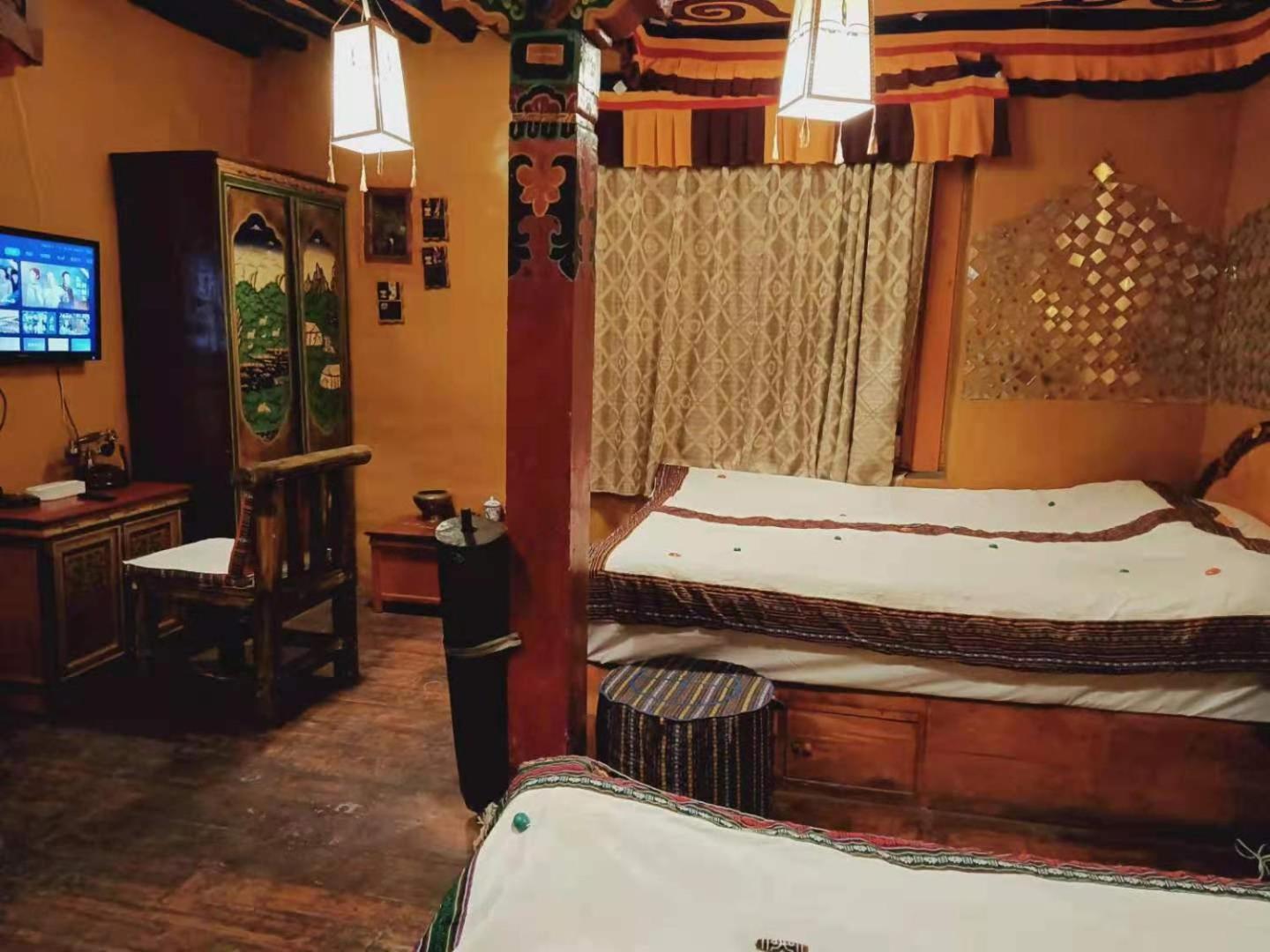 Shambhala Palace Hotel Lhasa Extérieur photo