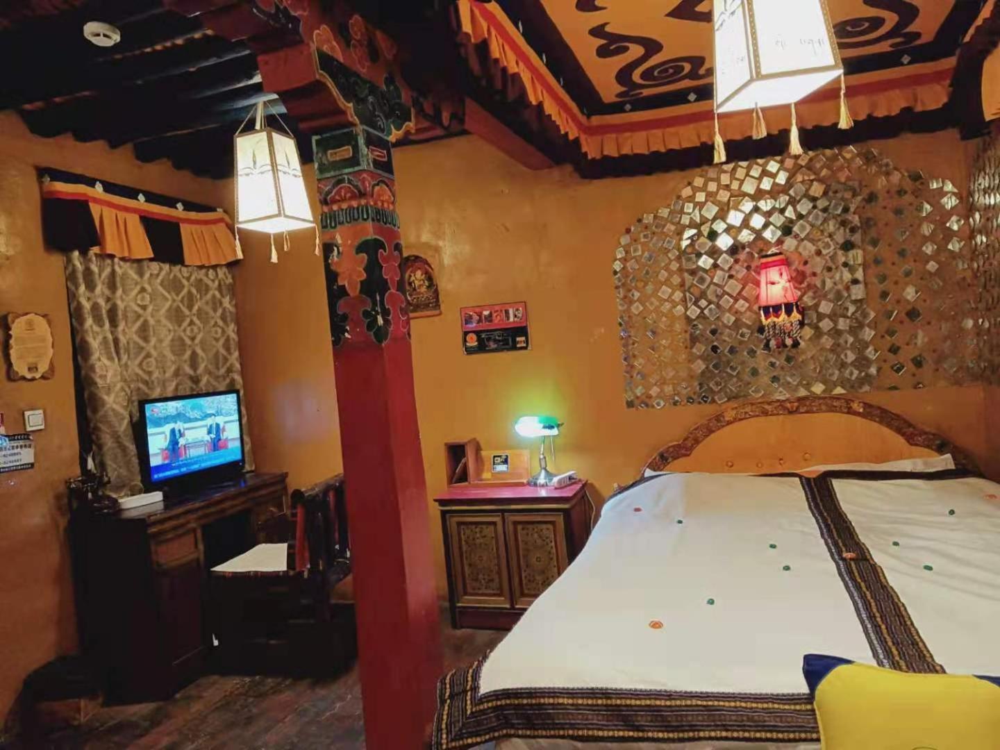Shambhala Palace Hotel Lhasa Extérieur photo