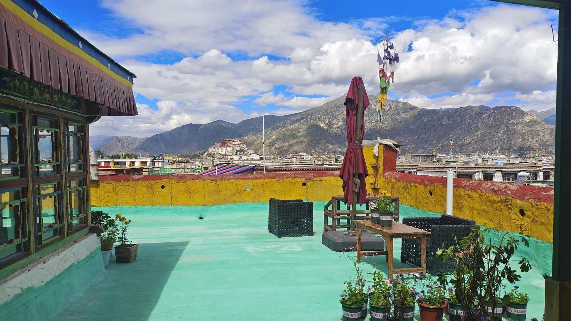 Shambhala Palace Hotel Lhasa Extérieur photo